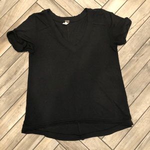 FREE PEOPLE. Black V Neck T Shirt SZ M